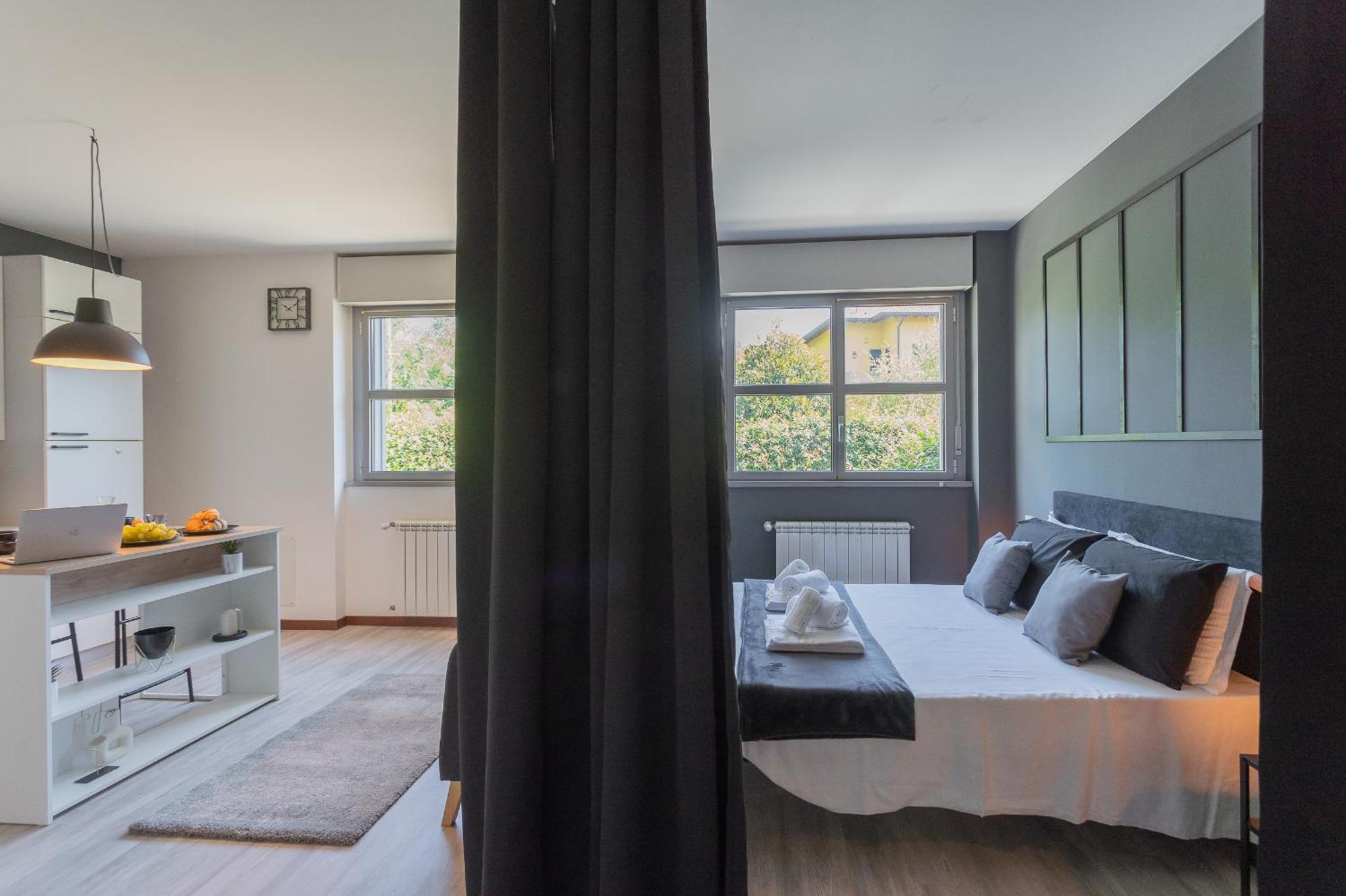 Black Loft Como By Rent All Комо Екстер'єр фото
