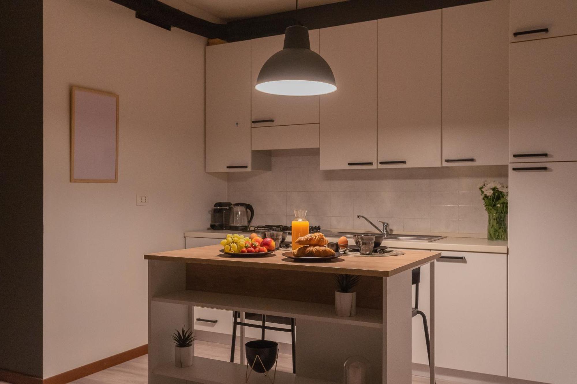 Black Loft Como By Rent All Комо Екстер'єр фото