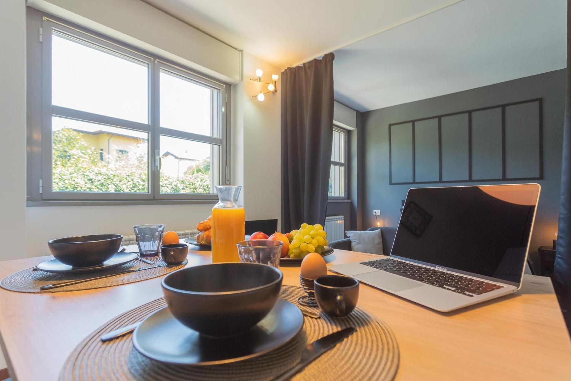 Black Loft Como By Rent All Комо Екстер'єр фото